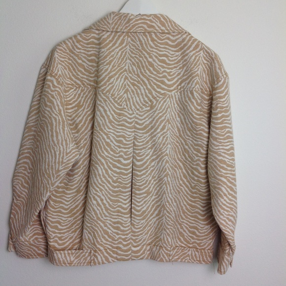 Opullence Paris - Jacket & Short Set - Picture 4 of 9